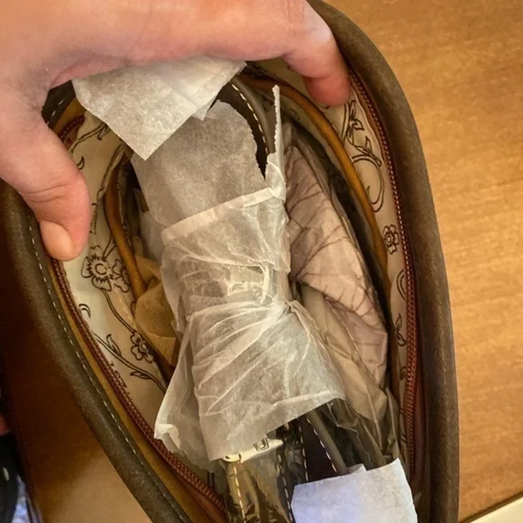 Montana west embroidery collection crossbody bag - Picture 8 of 8